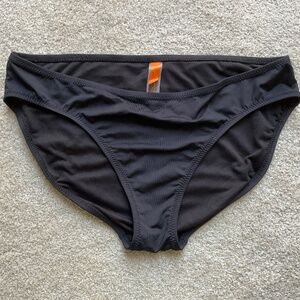 Leilani Women’s Bathing Suit Bottoms Size 10